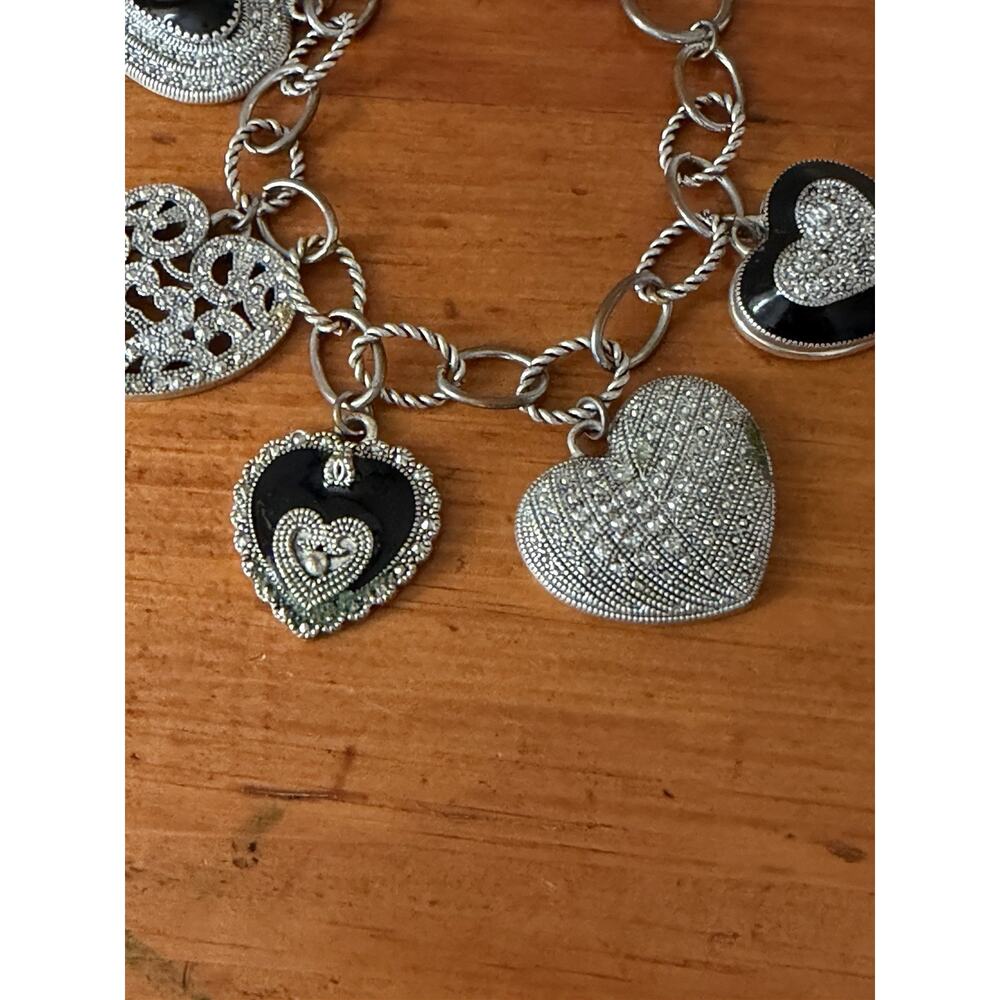 Silver Tone Heart Charm Bracelet Dangle Romantic Jewelry Gift Idea - Picture 5 of 9